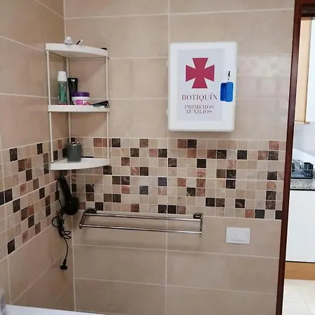 Individual Privada, Piso De 3 Con Areas Compartidas