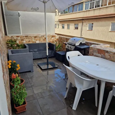 Apartament Individual Privada, Piso De 3 Con Areas Compartidas *
