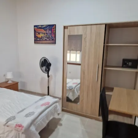 Apartament Individual Privada, Piso De 3 Con Areas Compartidas