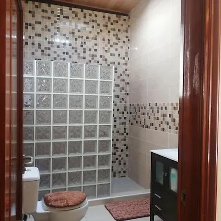 Apartament Individual Privada, Piso De 3 Con Areas Compartidas