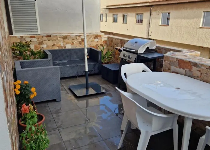 Διαμέρισμα Individual Privada, Piso De 3 Con Areas Compartidas *